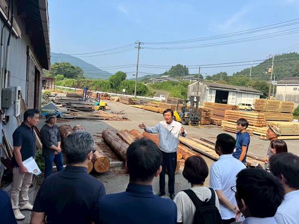 那賀町の木材産業を見るツアーを開催しました!